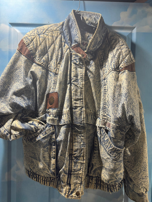 Acid wash 80s puff coat